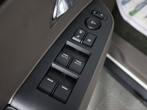 Used 2016 Honda Odyssey EX-L image 29