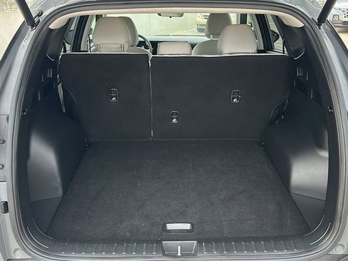 Used 2025 Hyundai Tucson SEL image 32