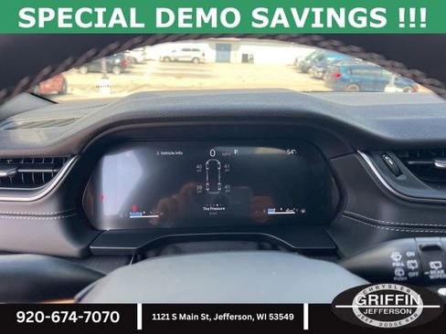 New 2025 Jeep Grand Cherokee L Laredo w/ Luxury Tech Group I image 25