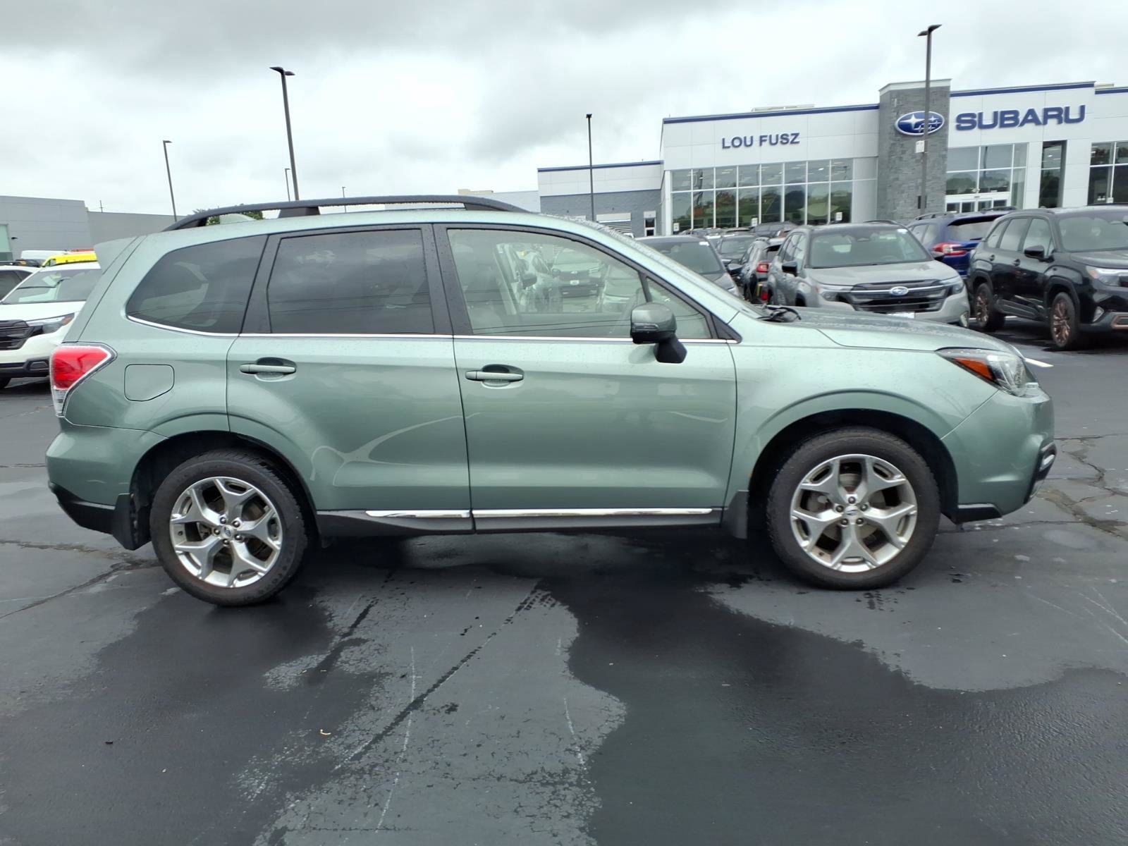 Used 2017 Subaru Forester 2.5i Touring AWD/4WD image 28