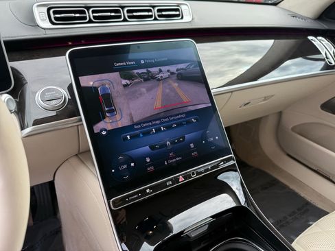 Certified 2022 Mercedes-Benz S 580 4MATIC Sedan w/ Warmth And Comfort Package image 19