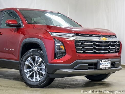 New 2026 Chevrolet Equinox LT w/ LPO, Floor Liner Package image 3