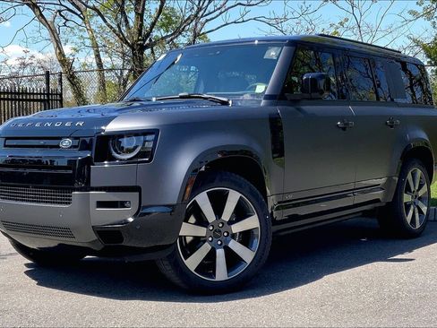 New 2026 Land Rover Defender 130 V8 AWD/4WD image 1