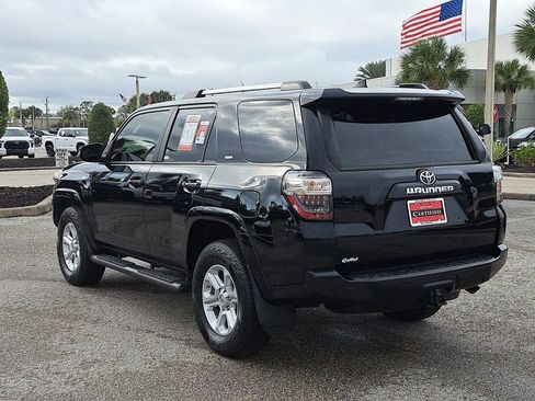 Certified 2020 Toyota 4Runner SR5 Premium image 4