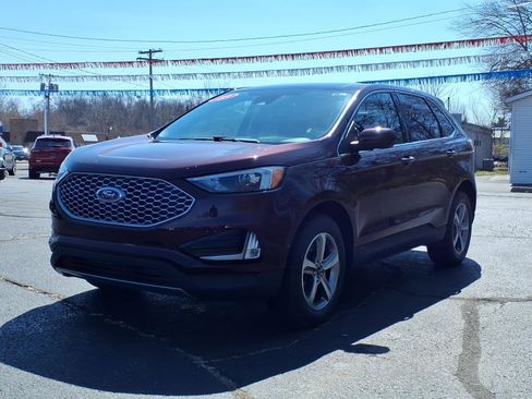 Certified 2023 Ford Edge SEL w/ Convenience Package AWD/4WD image 12
