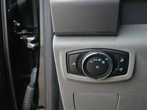 Certified 2018 Ford F250 XLT image 11