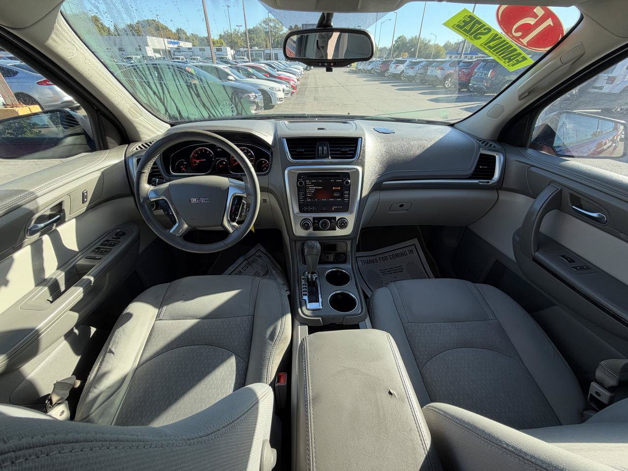 Used 2015 GMC Acadia SLE FWD image 15