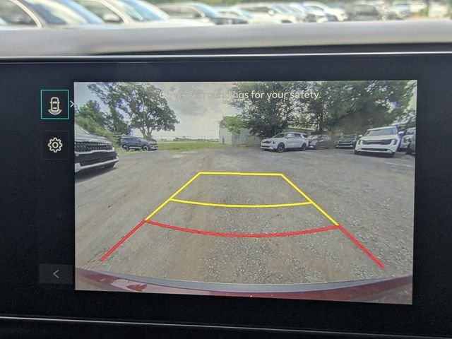 New 2026 Kia Carnival EX FWD image 25