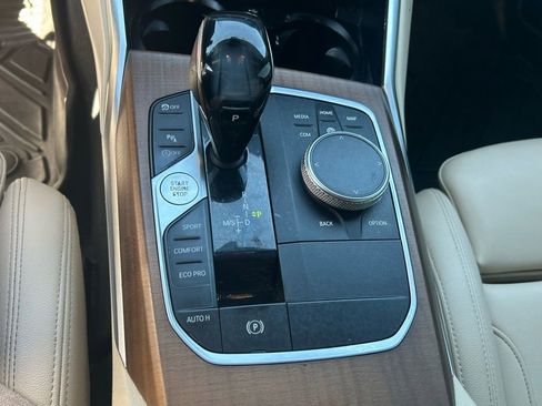 Used 2019 BMW 330i xDrive Sedan w/ Premium Package image 19