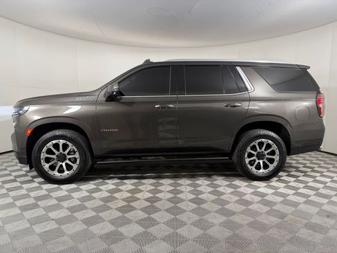 Used 2021 Chevrolet Tahoe High Country w/ Premium Package AWD/4WD image 2