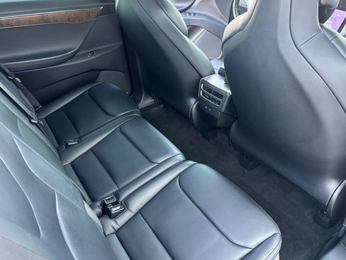 Used 2017 Tesla Model X 100D image 28