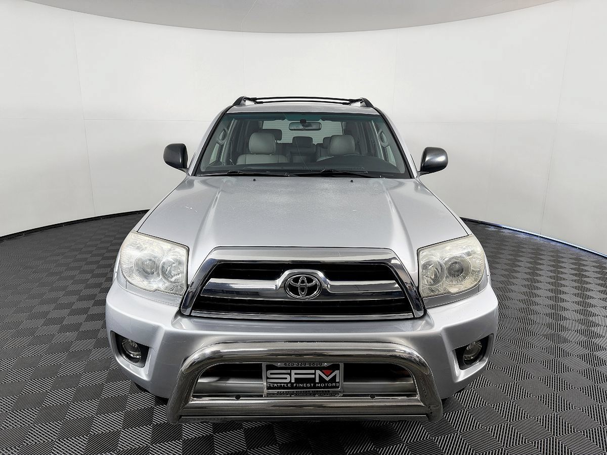 Used 2007 Toyota 4Runner SR5 AWD/4WD image 3