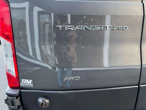 Used 2020 Ford Transit 250 Medium Roof AWD w/ Load Area Protection Package image 5