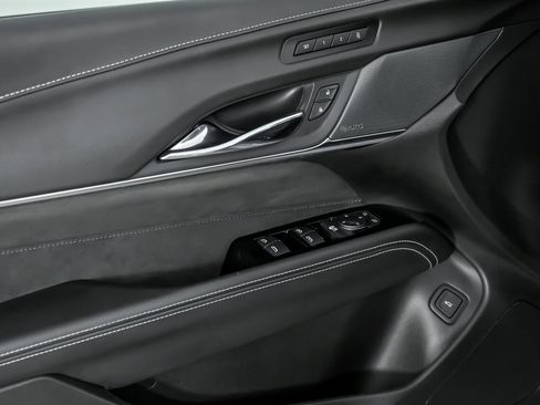 Used 2022 Cadillac CT4 V Blackwing w/ Carbon Fiber 1 Package image 18