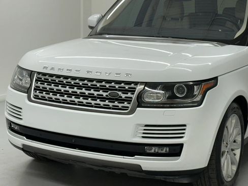Used 2017 Land Rover Range Rover HSE image 12