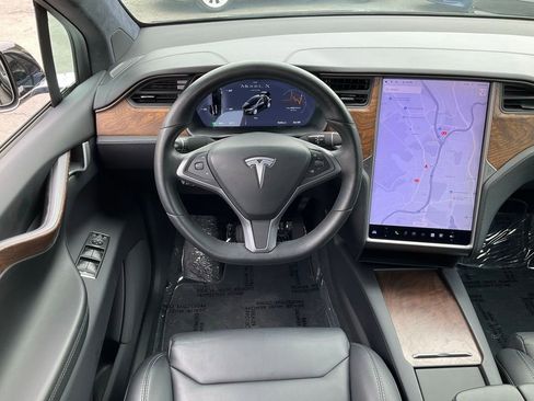 Used 2019 Tesla Model X Long Range AWD/4WD image 41