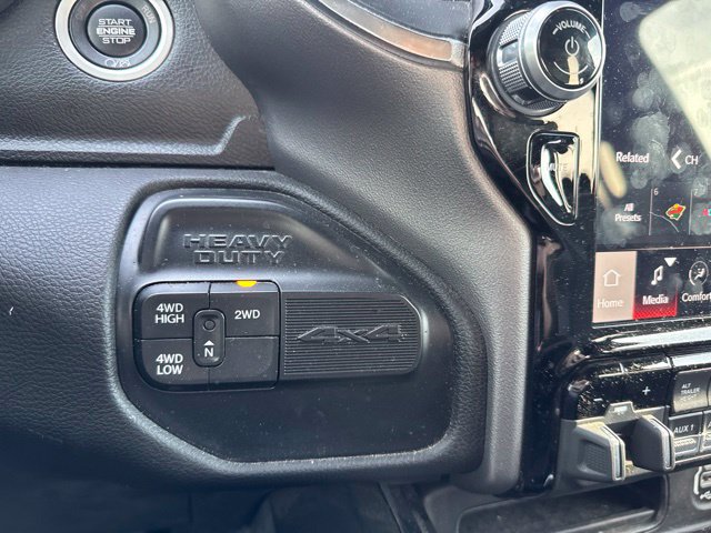 Used 2022 RAM 3500 Laramie AWD/4WD image 18