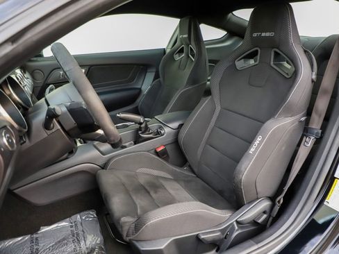 Used 2018 Ford Mustang Shelby GT350 w/ Electronics Package image 4