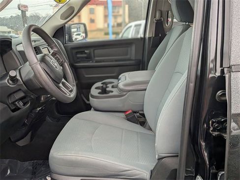 Used 2018 RAM 1500 Express w/ Express Value Package image 14