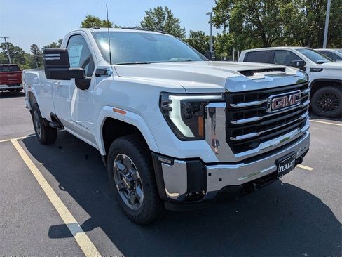 New 2025 GMC Sierra 2500 SLE w/ SLE Convenience Package image 2