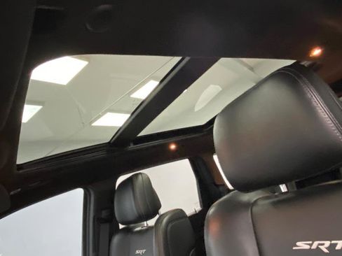 Used 2018 Jeep Grand Cherokee SRT w/ Trailer Tow Group IV image 21