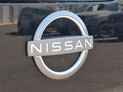 Certified 2024 Nissan Frontier SV w/ Technology Package AWD/4WD image 29