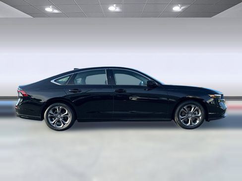 Certified 2023 Honda Accord EX-L image 7