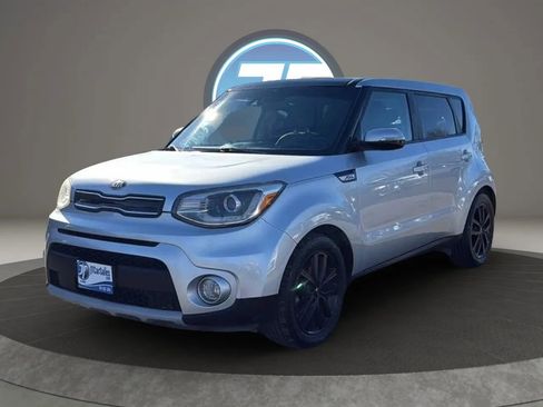 Used 2019 Kia Soul + w/ Primo Package image 15