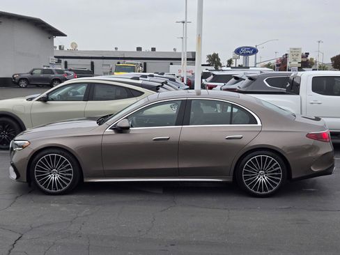 Used 2024 Mercedes-Benz E 350 4MATIC Sedan image 19