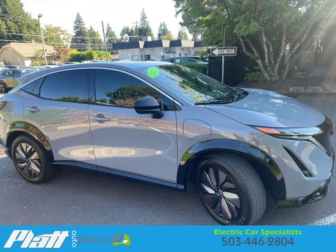 Used 2024 Nissan Ariya FWD image 13