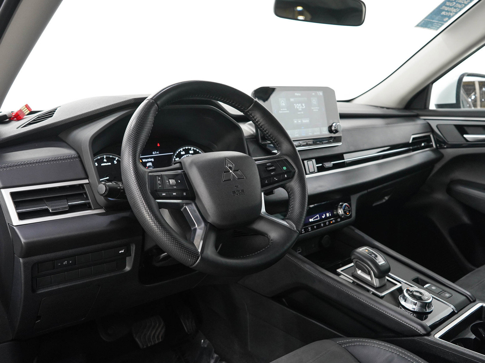 Used 2022 Mitsubishi Outlander SE AWD/4WD image 25
