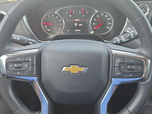 Used 2025 Chevrolet Blazer LT AWD/4WD image 14