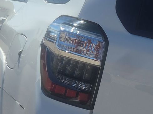 Certified 2021 Toyota 4Runner SR5 Premium image 11