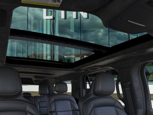New 2026 Lincoln Navigator L Black Label AWD/4WD image 22