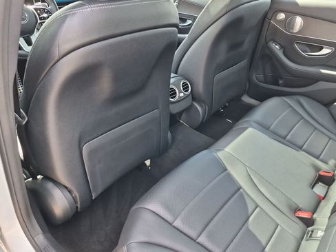 Used 2019 Mercedes-Benz C 300 4MATIC Sedan image 18