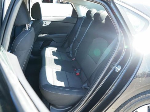 Used 2024 Kia Forte LX image 31