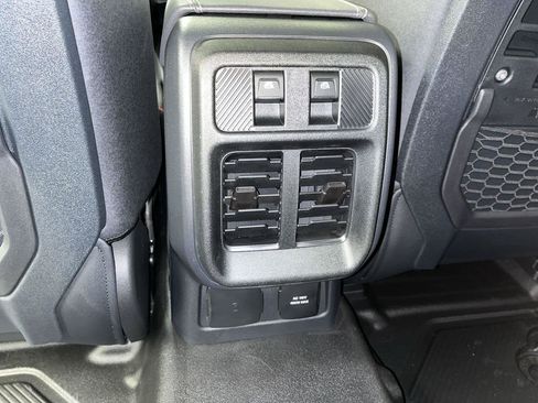 Used 2026 Ford Bronco Big Bend w/ Black Diamond Package AWD/4WD image 11