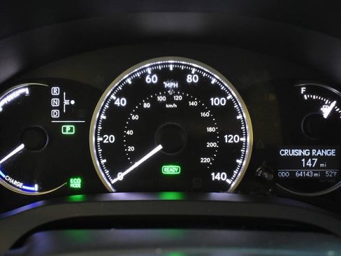 Used 2012 Lexus CT 200h Premium image 39