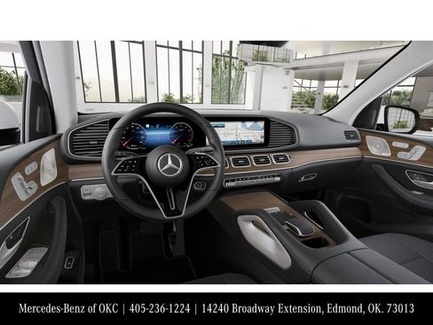 Used 2026 Mercedes-Benz GLE 350 4MATIC image 3