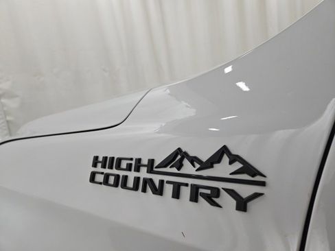 Used 2024 Chevrolet Tahoe High Country image 27