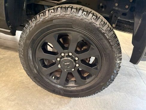 Used 2022 RAM 2500 Big Horn w/ Level C Equiment Group AWD/4WD image 32