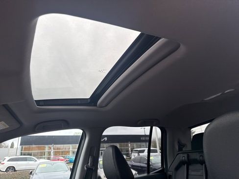 Used 2017 Honda Ridgeline RTL-E image 10