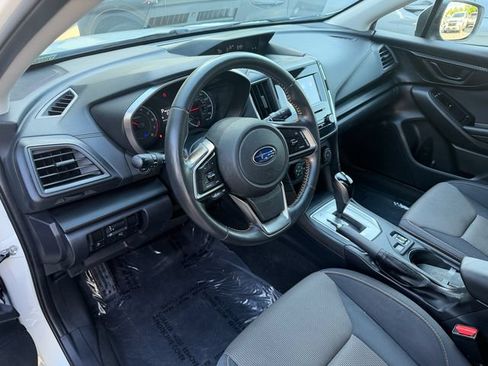 Used 2019 Subaru Crosstrek 2.0i Premium w/ Moonroof Package AWD/4WD image 12