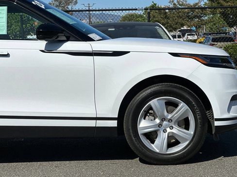 Certified 2025 Land Rover Range Rover Velar S AWD/4WD image 9