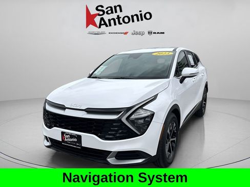Used 2023 Kia Sportage EX FWD image 4