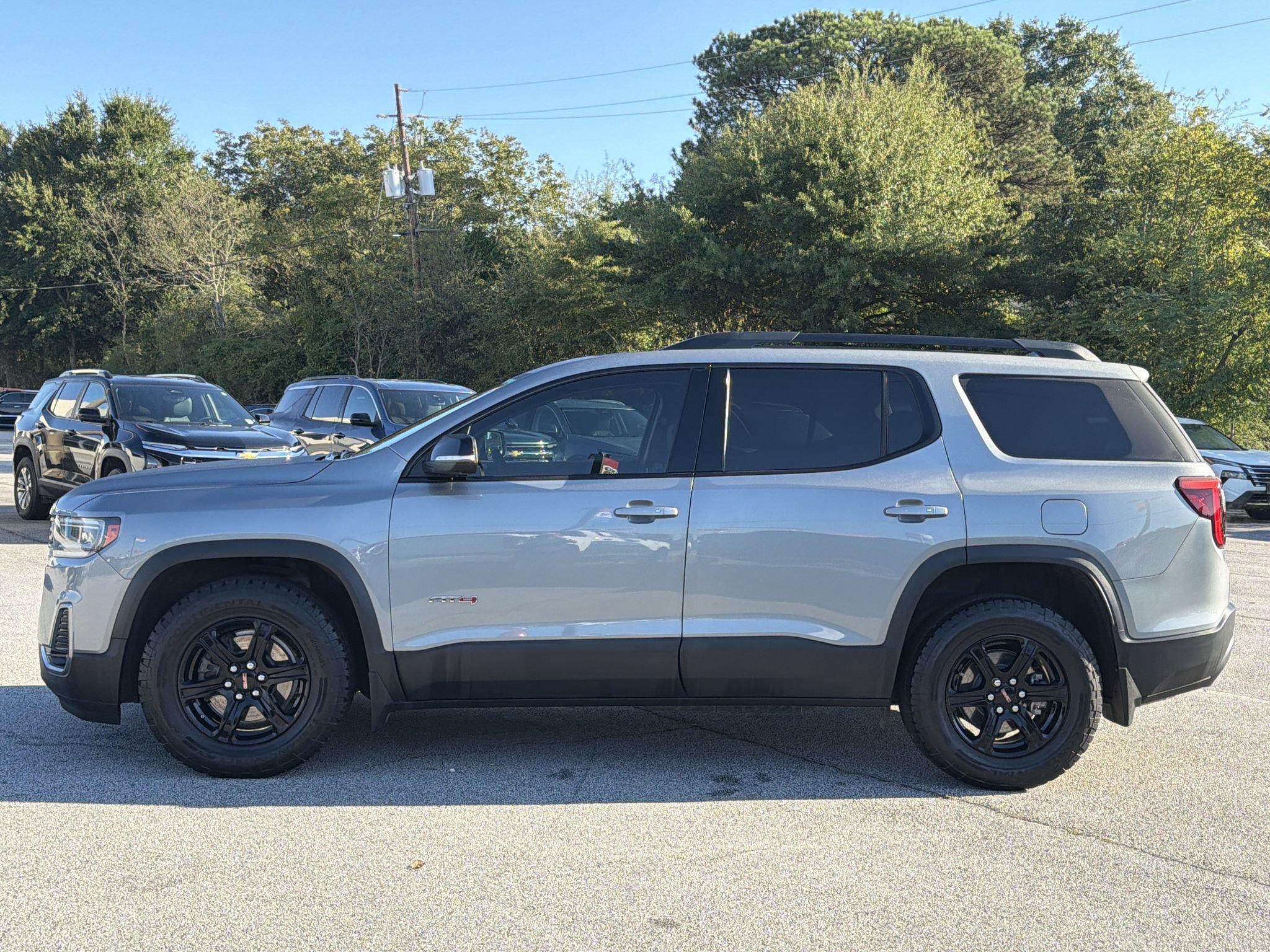 Used 2023 GMC Acadia AT4 w/ Technology Package AWD/4WD image 22