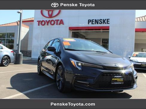 Certified 2026 Toyota Corolla SE FWD image 1
