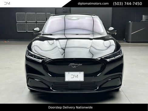 Used 2021 Ford Mustang Mach-E Premium image 11