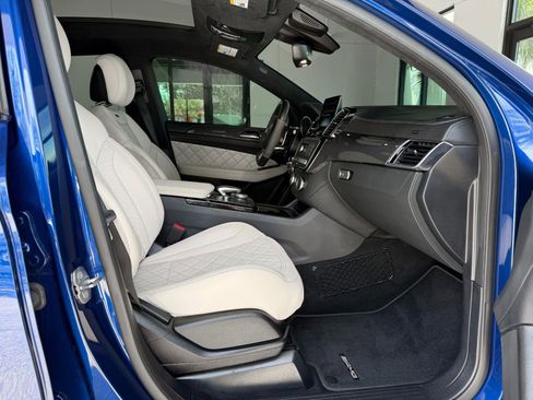 Used 2019 Mercedes-Benz GLE 63 AMG S image 25