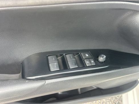 Used 2025 Toyota Camry LE FWD image 13